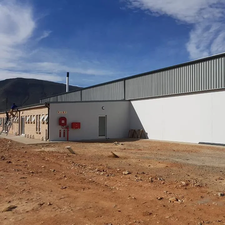 alugutter-aluminium-gutter-specialists-INSTALLED-GUTTER-3